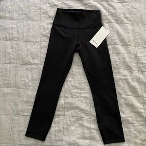 Lululemon Wunder Train High Rise Crop 23”